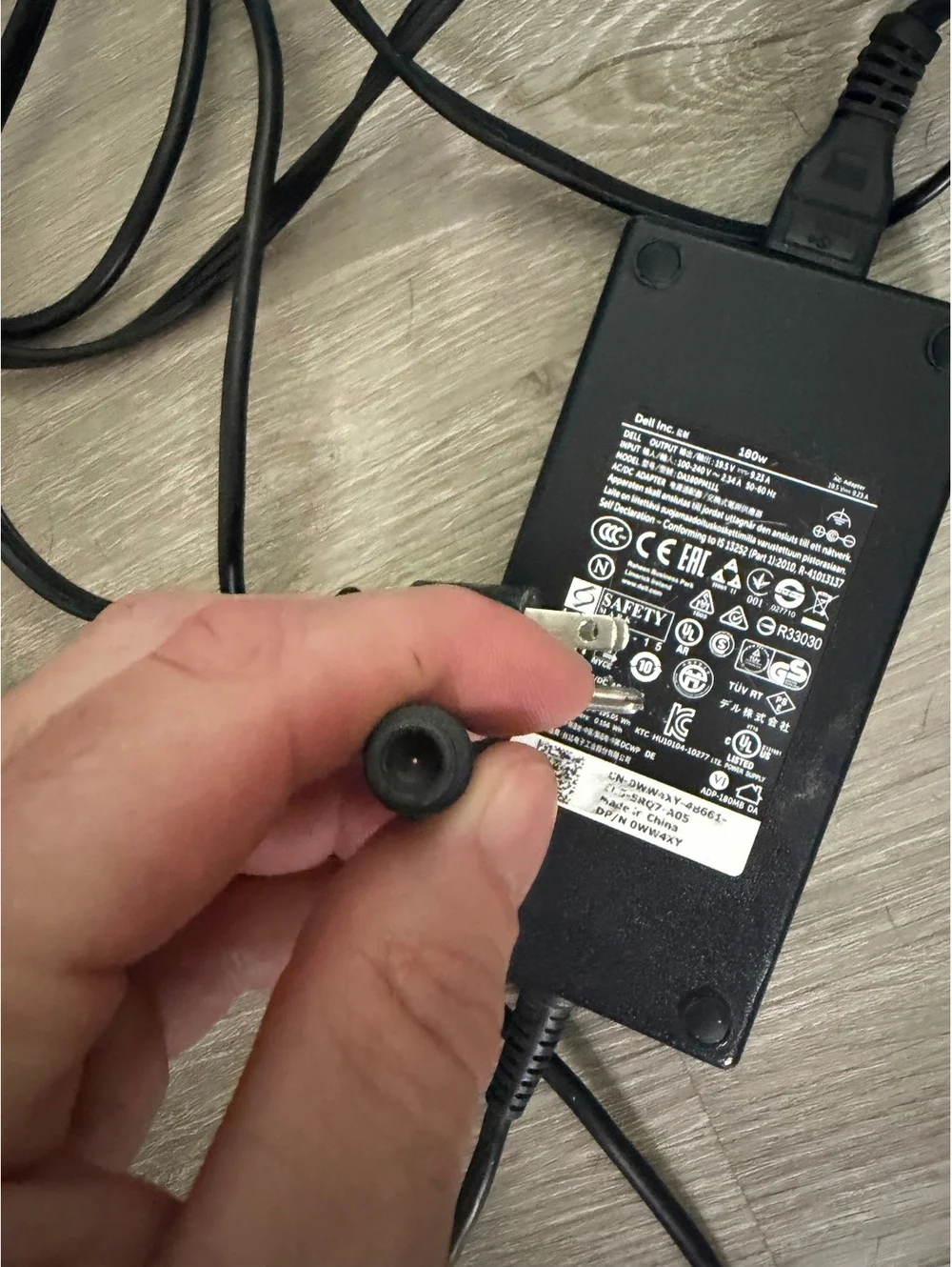 🏷️ For Sale: Genuine Dell 180W Laptop Power Adapter / Charger